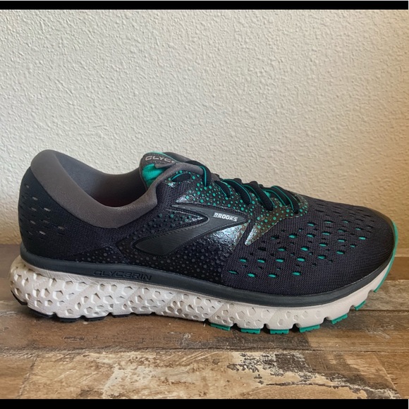 brooks glycerin 16 womens size 8.5